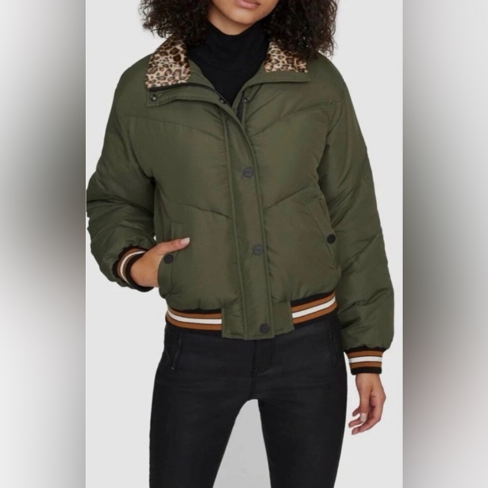 Sanctuary Alpine Olive Green Puffer Jacket